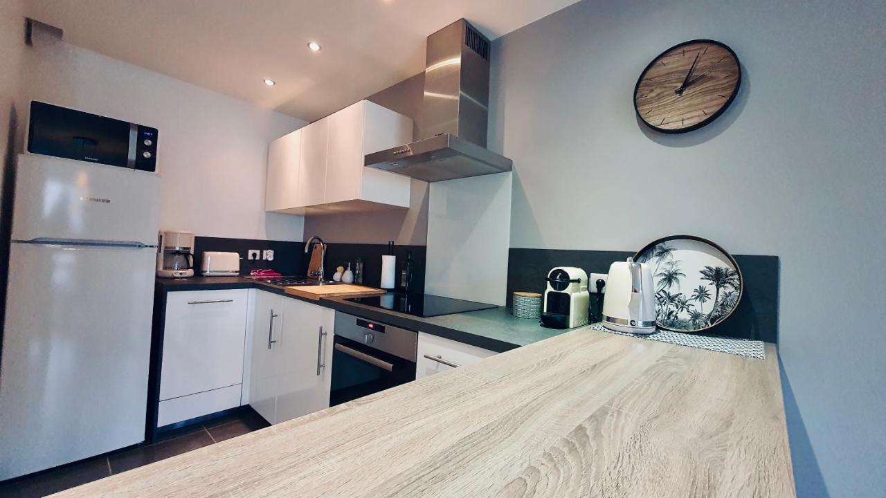 Le Continental Beau T2 Plein Centre + Parking Apartment Annecy Bagian luar foto