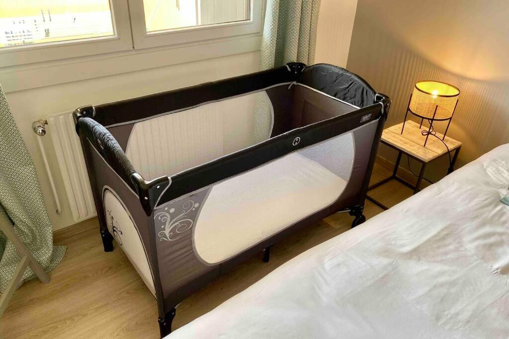 Le Continental Beau T2 Plein Centre + Parking Apartment Annecy Bagian luar foto